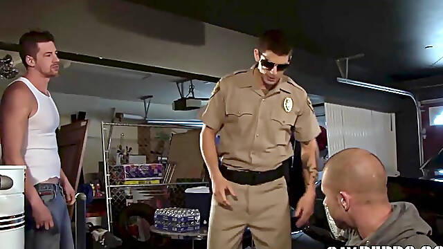 GAY PERPS - Gay suspect hammered hard by police officer and another stud