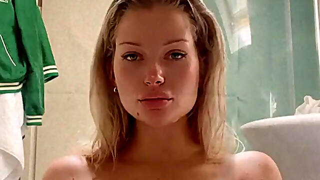 Lottie Moss