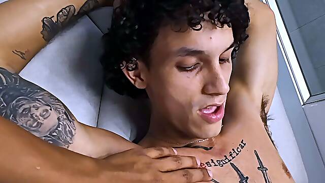Nicolas Herrera - Handjob Casting