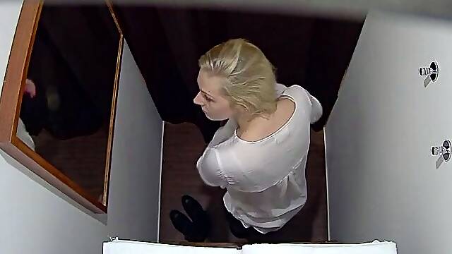 Sexy blonde came for a massage