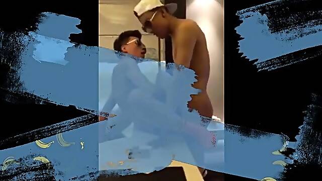 Asian Twinks Fucking Outdoors in Sun Glasses