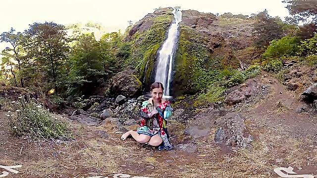 Horny Hiker Caliope Cums Hard