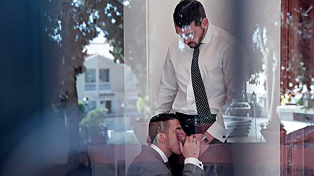 The Stalker, Editors Cut - MENatPLAY