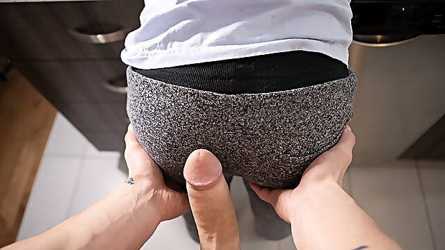 Cheating on his boyfriend with a well-endowed athlete