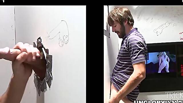 Tricked str8 stud cocksucked by gay