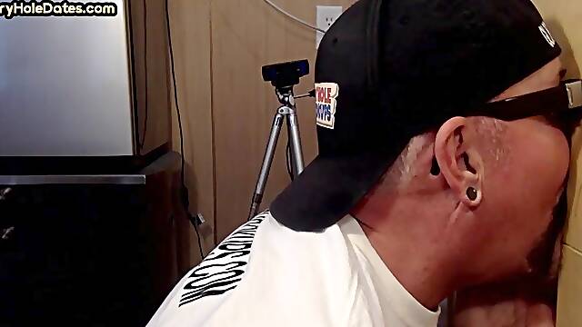 Gloryhole BJ DILF takes cum in mouth after sucking at home