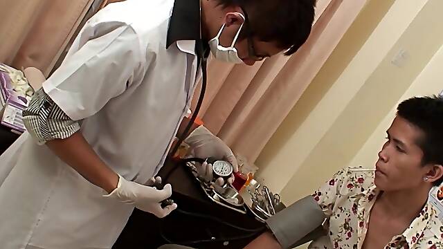 Orient skinny twink rimmed and fucked by his doctor