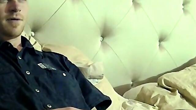 Straight deviant Nimrod masturbating with nipples teased