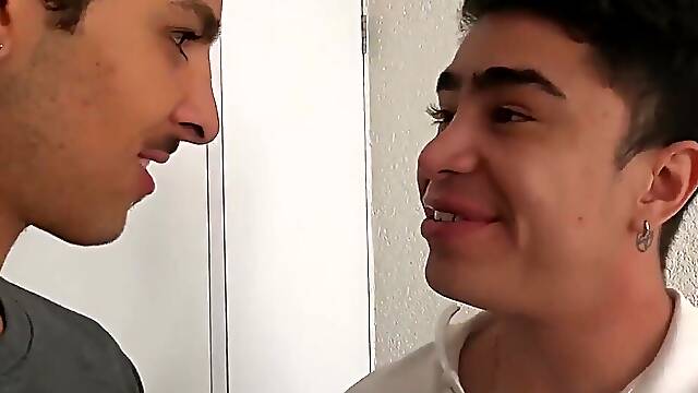 Tattooed dude meets up with a teen hunk for some shagging