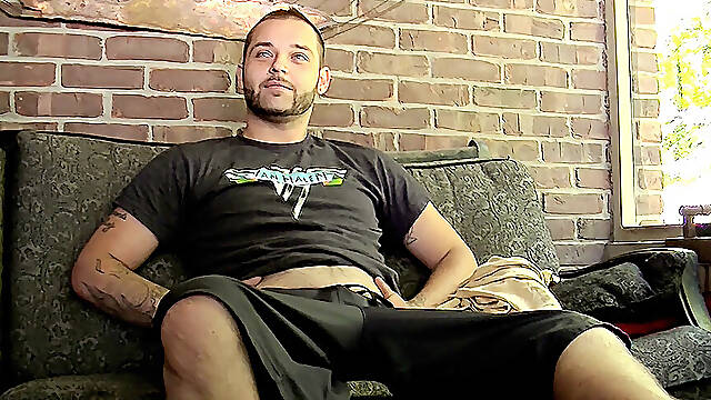 Straight Guy Karma Is Back To Shoot A Load - Karma Joe - JoeSchmoeVideos