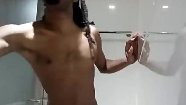 MrShellyP'z Soapy Shower Solo