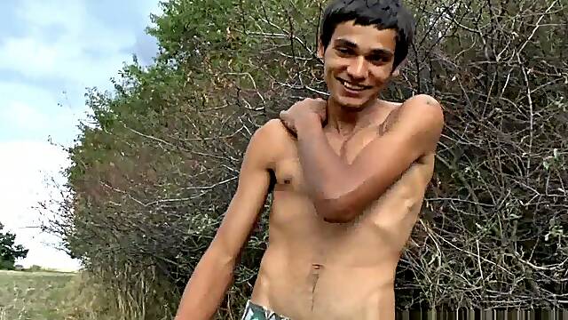 Exclusive Casting - Street Gypsy Guy - EastBoys