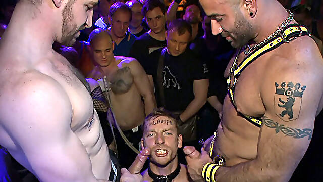 HustlaBall Berlin 2012 - Ich bin eine Deutsche Schlampe