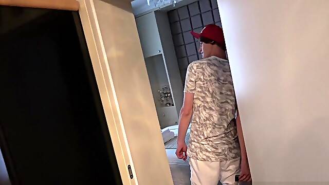 Antony in the bathtub - EastBoys