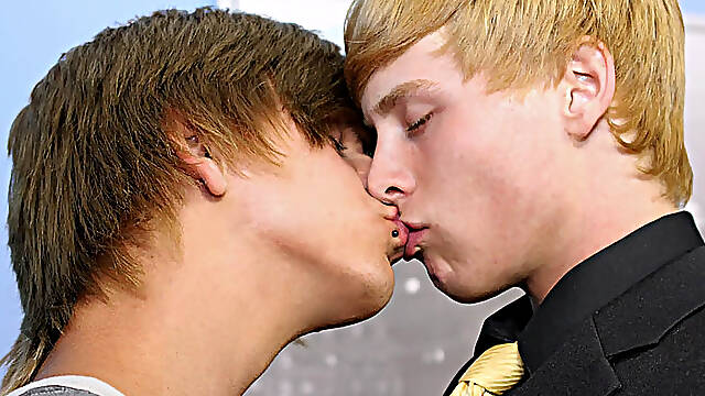 Nathan Clark #38; Nick Duvall - Ass to Mouth with Nathan and Nick - BoyCrush