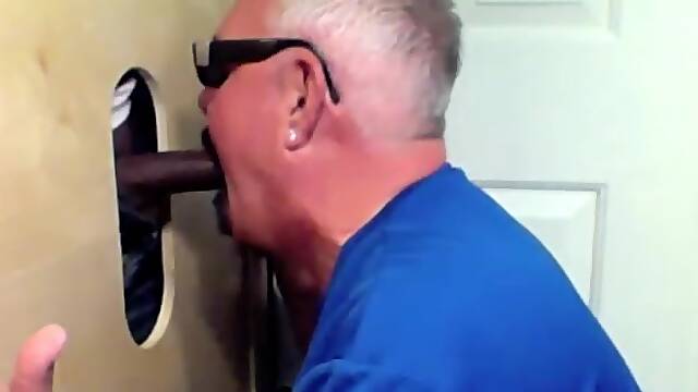 Big Cock Gloryhole Deep Throat Fun
