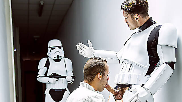 Hector De Silva, Luke Adams, Paddy O'Brian, Troopers in Star Wars 4 : A Gay XXX Parody - JizzOrgy