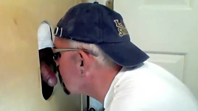 Friendly Face Gets Dick Sucked At Gloryhole