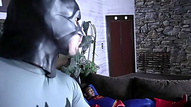 John Johnson & Wolf Hudson in Batman Seduces Superman with Kryptonite - ManUpFilms