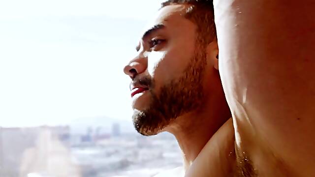 Persian Bodybuilder Hardcore Fuck - ManRoyale