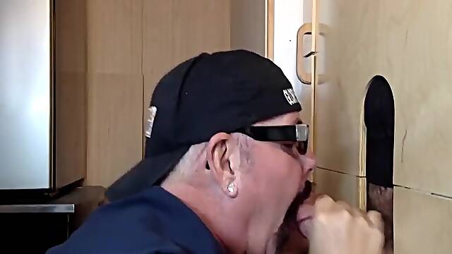 Gloryhole Amateur Dilf Barebacked After Bj In Atm Action