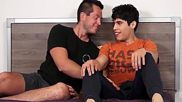 Nervous Charles Fucked By Ryan Pitt 13 M