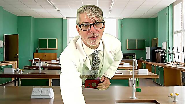 Giant Fart Jar Experiment - Richard Lennox