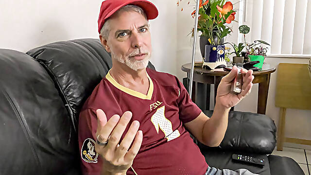 Intimate Farting with Step-Dad - Richard Lennox