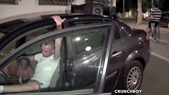 Amazing Risky Exhib In The Car On The Street - ExhibBoys