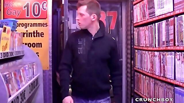 Ilan fucked by Theo in sex shop - CrunchBoy