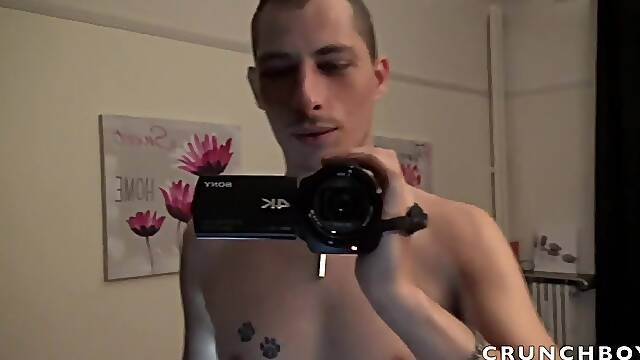 Webcam backstage hiddne wit Germaon usd raw by Aaron Master - HomeWebCamera