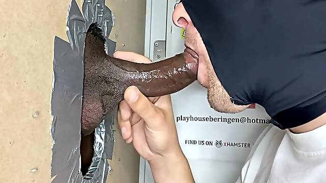 Diqsuqr - Gloryhole Cumpilation 1