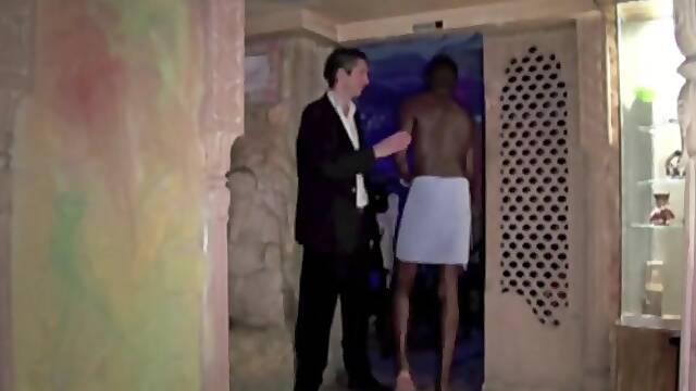Fucked by black in sauna - CrunchBoy