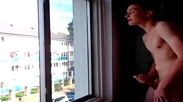 Kinky Window Jerk 105