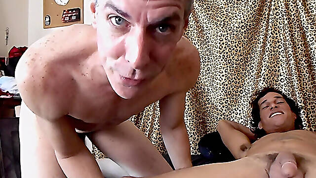 Caught Spying On Horny Giants - Tony Cazzo & Richard Lennox