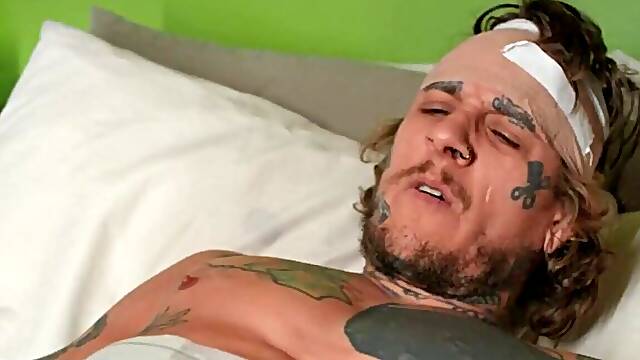 Nurse Marco Surprised by Bo Sinn's Hard Dick