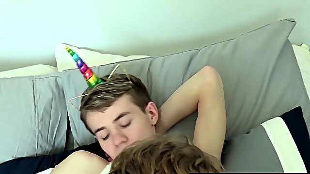 James Stirlings rawbareback fuck in hot teen scene with facial finish