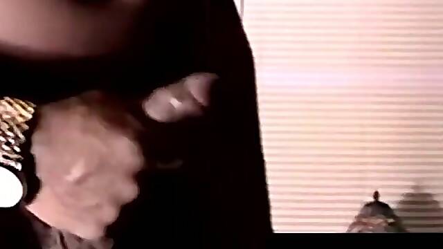 Black amateur cums in mature gays hungry mouth