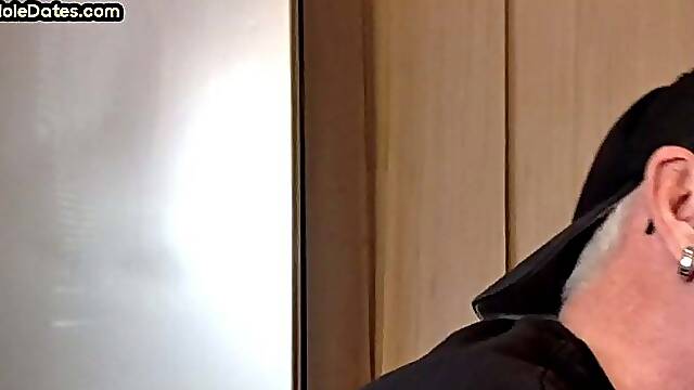 Mature gay cocksucker sucks in gloryhole at home