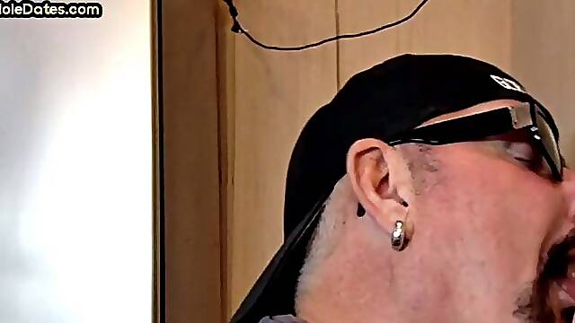 Mature cocksucker gloryhole fucked in homemade closeup