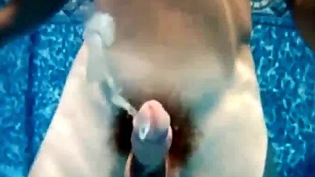 23 Massive Squirts: Amateur Underwater Adventure