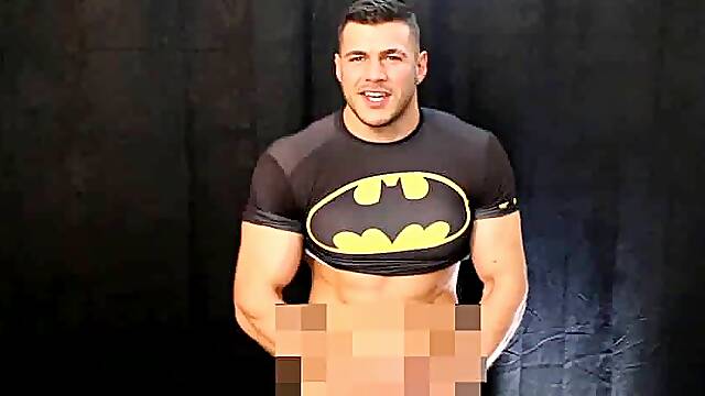 SUPERHERO SUPER ALL OVER