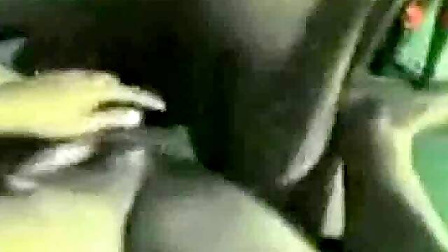 Indonesian Bareback: Smoking Top Fucks Younger Bottom