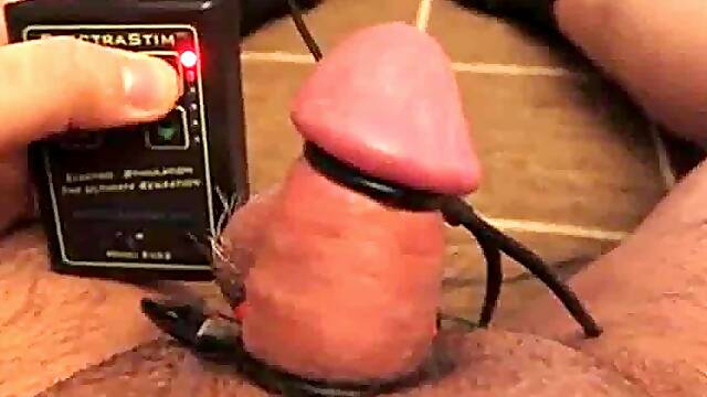 Thick Chub Blasts Off to Electro Cum Power!