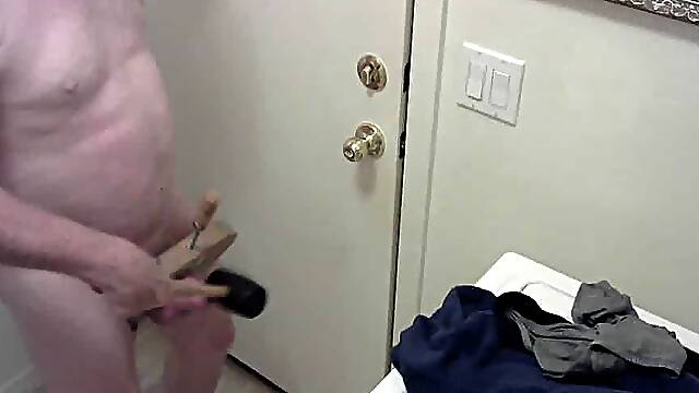 Cock busting