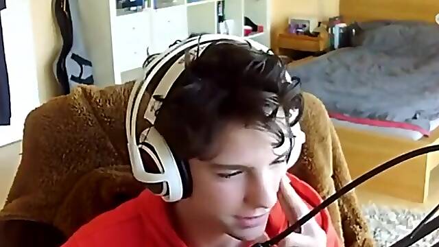 Tik Tok Star On Omegle