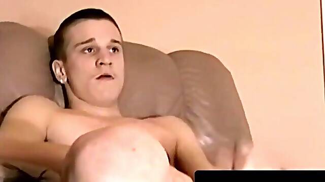 Dee Dee Lynn gags on a big black cock & swallows cum in homemade interracial threesome