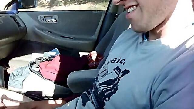 Outdoor Amateur Gay Blowjob and Handjob