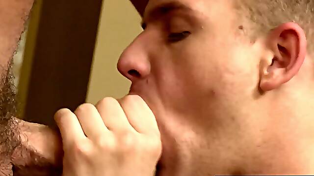 Football buddies Alex and Brandon train with hard sex