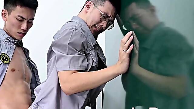 Pervy janitor Akira GD fulfills cum fantasy with -Censored- Morgen